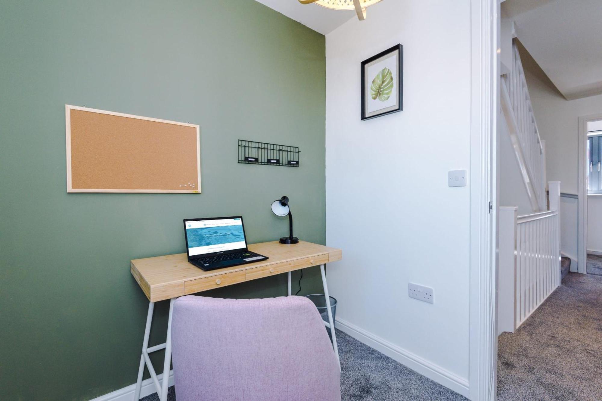 Villa Rest&Recharge At Waterway House Manchester Exterior foto